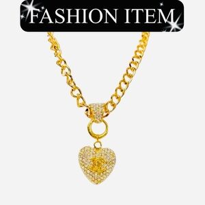 A-1FN-12: NECKLACE: Gold-Tone Heart Pendant w/Rhinestones, NWOT